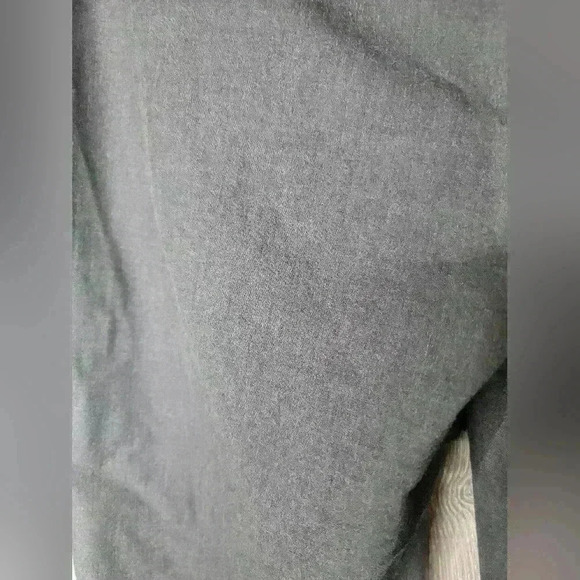 The Limited grey slacks size 8. - Picture 5 of 7